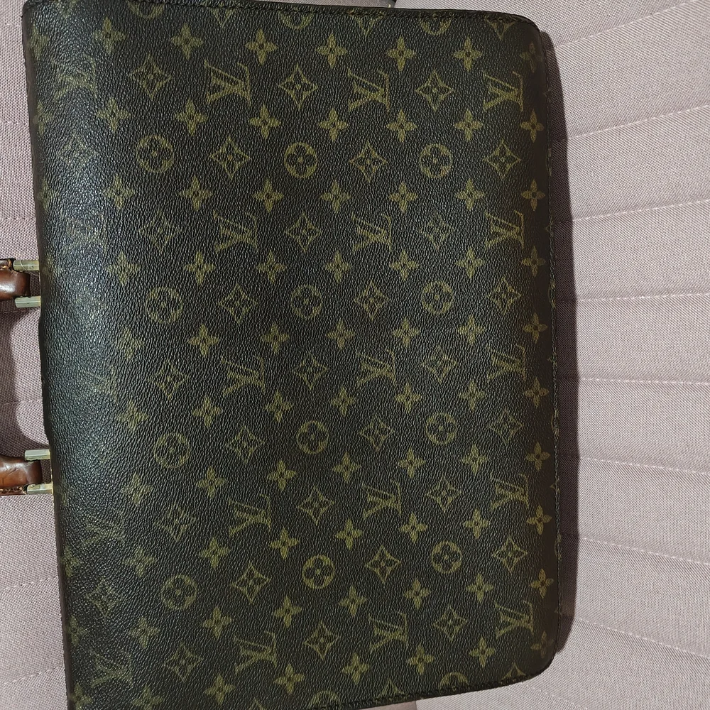 Louis Vuitton Brown Monogram Men's Briefcase - Picture 4 of 15